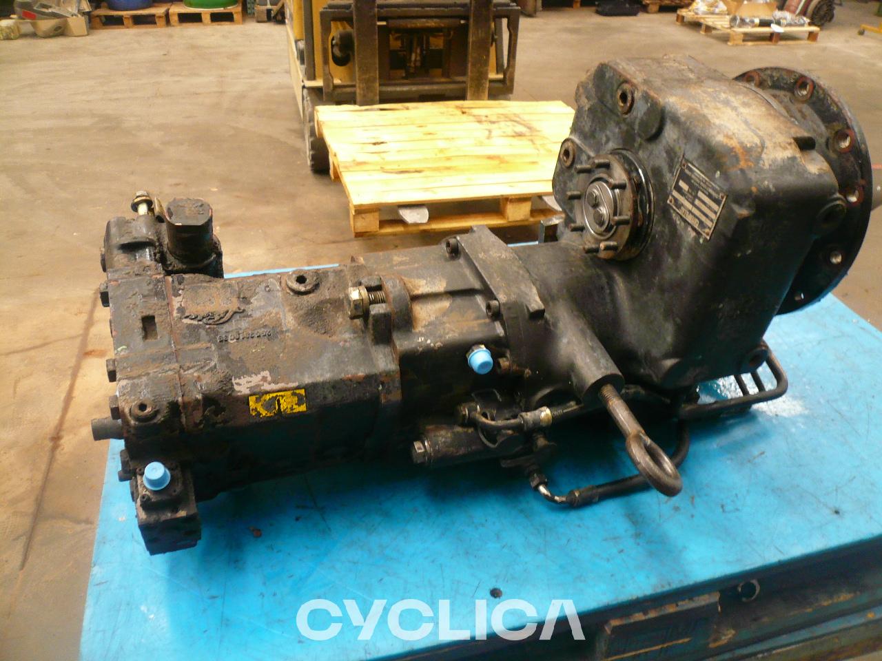 Hydraulic  M320MH 1112012U - 1