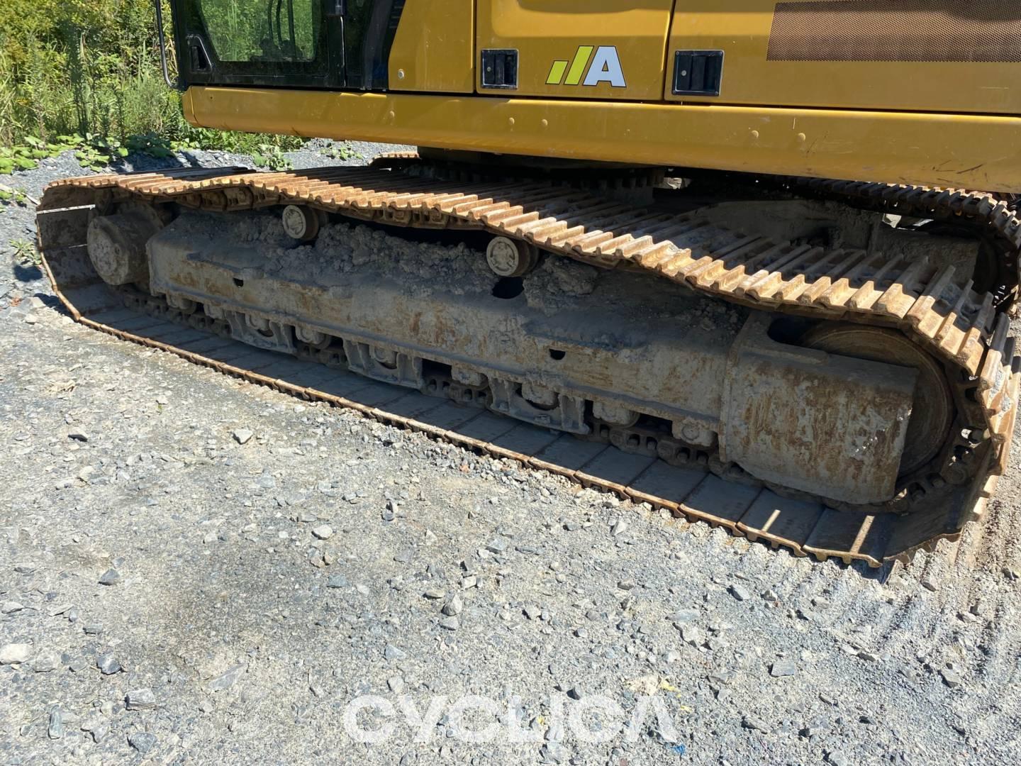 Crawler excavators  330-07 WCH20468 - 10