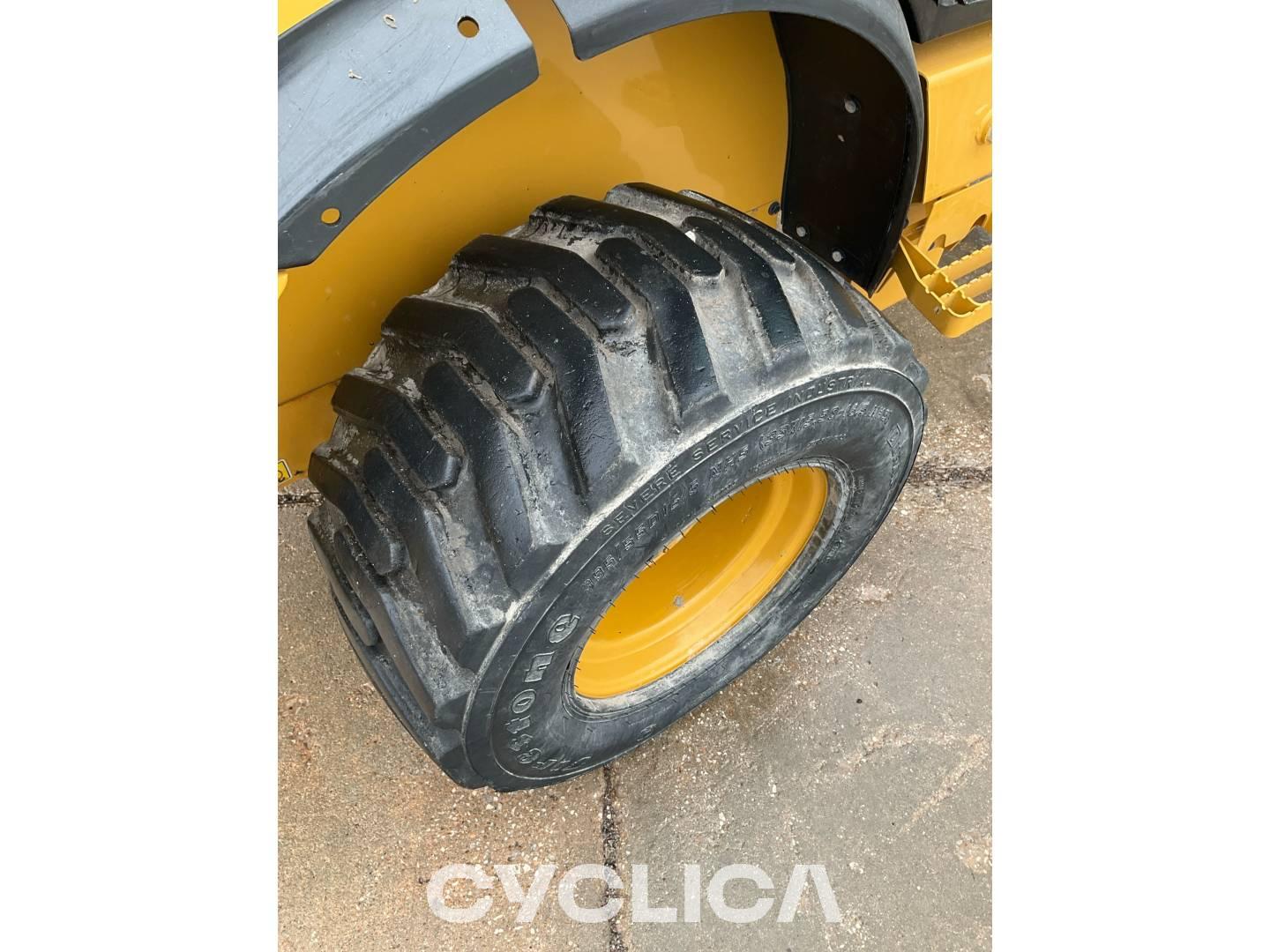 Wheel loaders  903D MZY01253 - 15