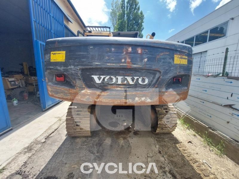 Bageri guseničari  EC235 CL00120### - 8