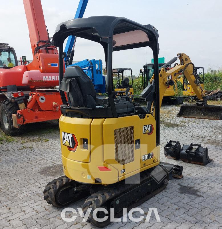 Crawler excavators  301.7 JH702033 - 3