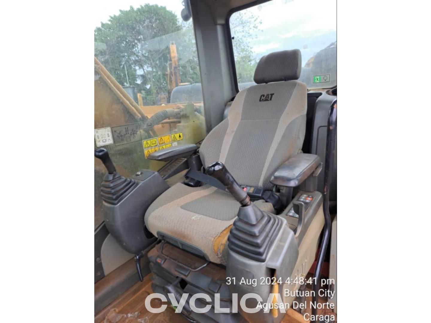 Crawler excavators  320D2 TDZ10319 - 9