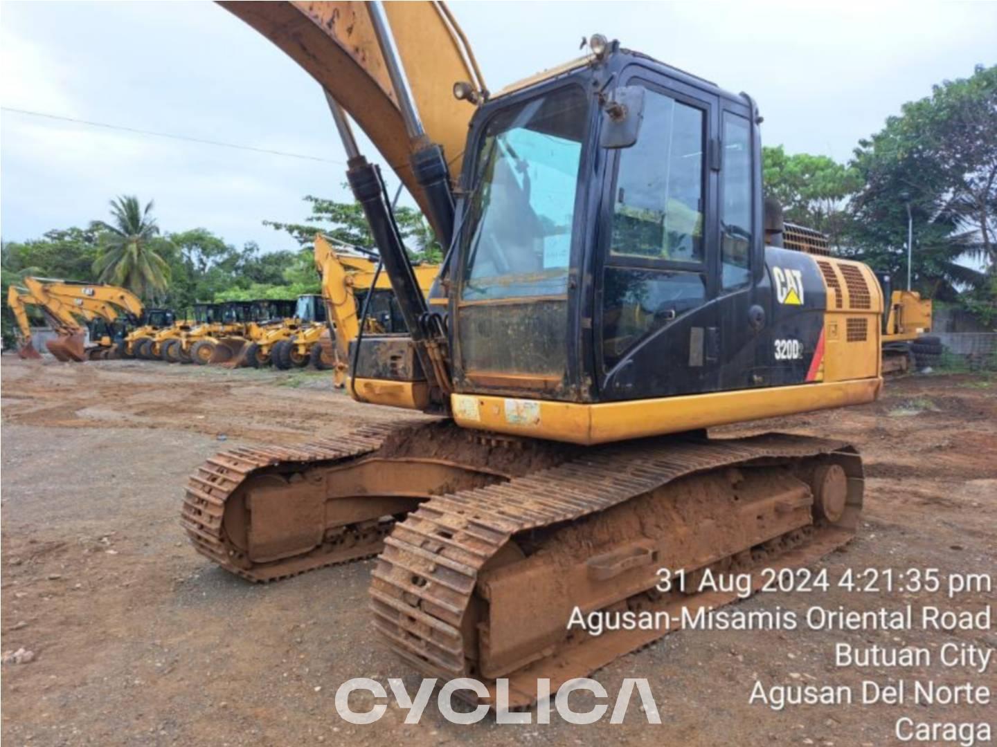 Crawler excavators  320D2 TDZ10318 - 2