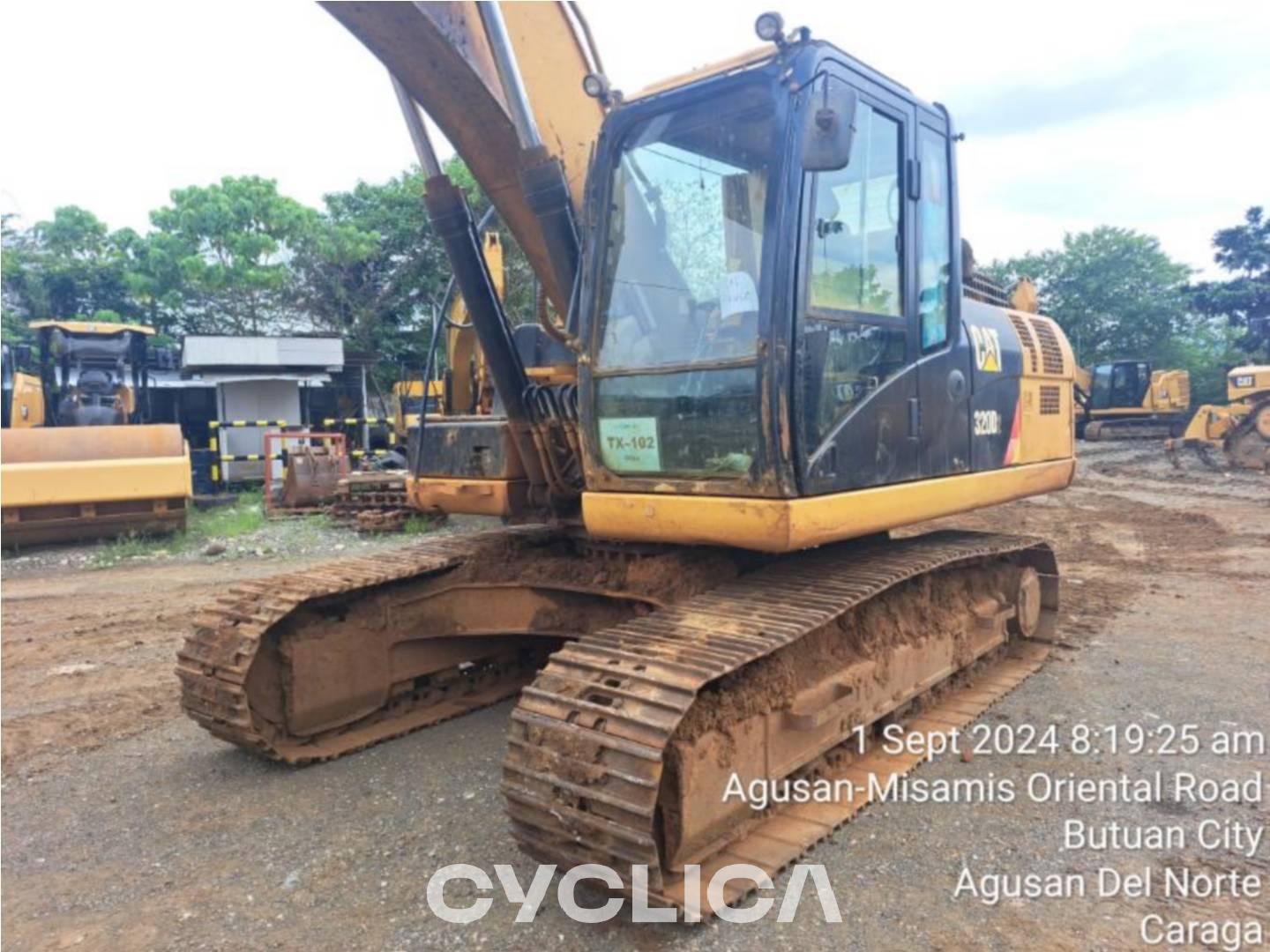 Crawler excavators  320D2 TDZ10153 - 1