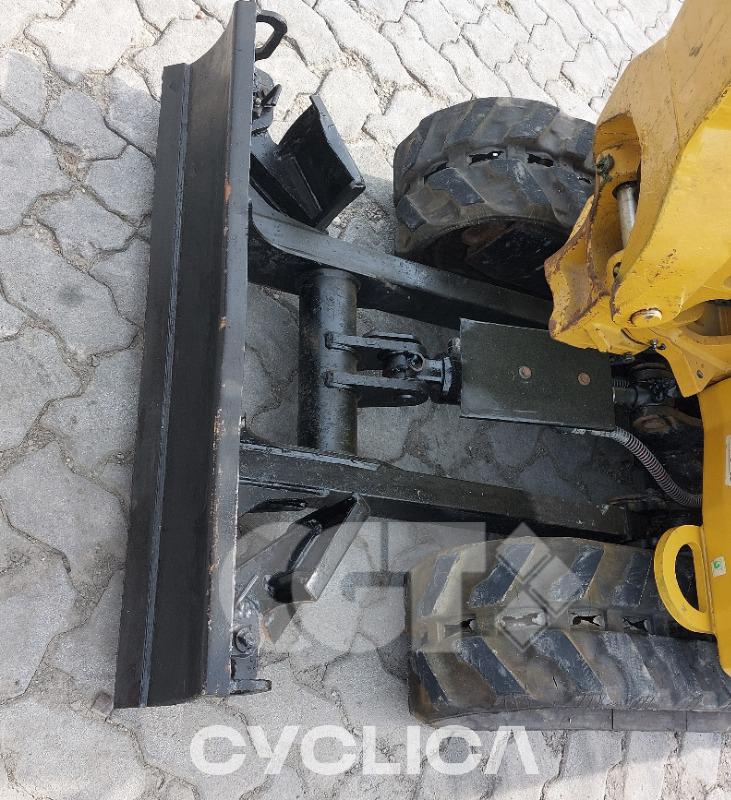 Crawler excavators  301.7 JH702204 - 9