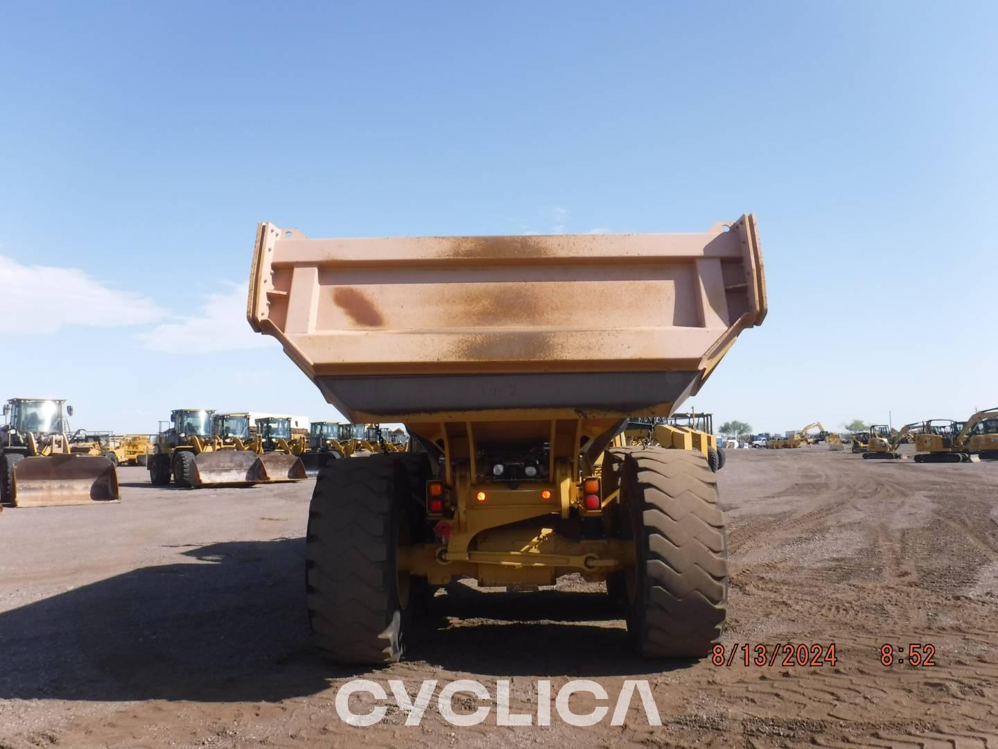 Dumpers y camiones articulados  730-04TG 3T301402 - 13