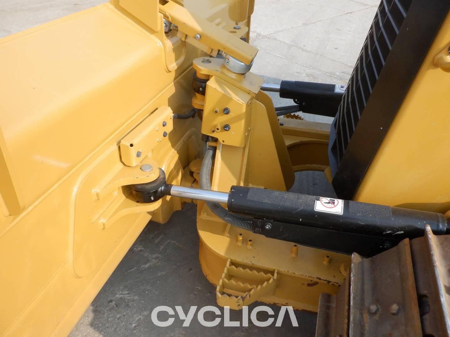 Bulldozers y tractores de cadenas  D3-12 XKW01955 - 23