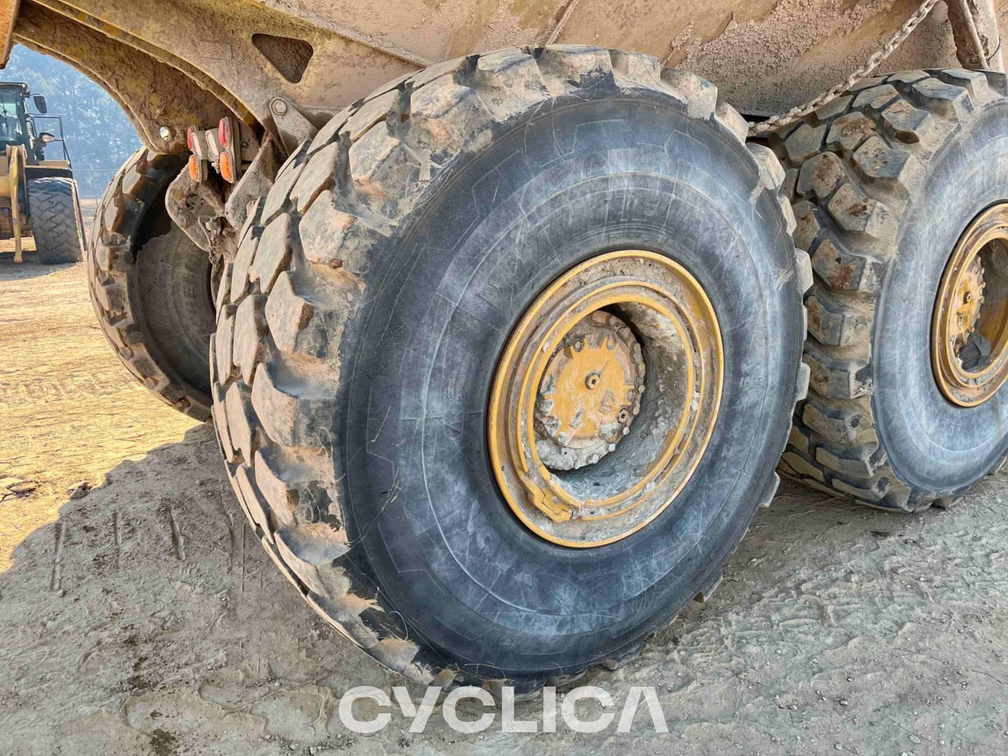 Dumpers y camiones articulados  745 3T602744 - 12