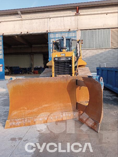 Bulldozers e tratores de rastos  D6N GB600755 - 2