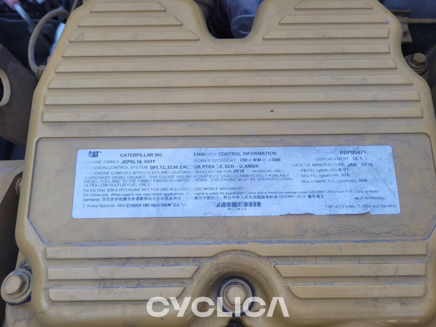 Dumpers y camiones articulados  745-04 3T601584 - 9