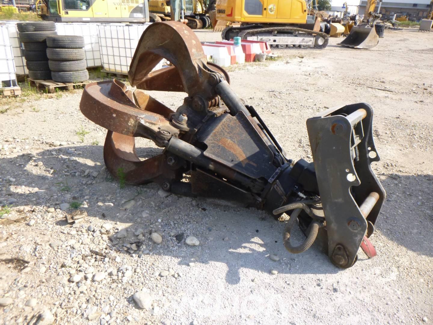 Wheel excavators  MH3022-06 FB302490 - 26