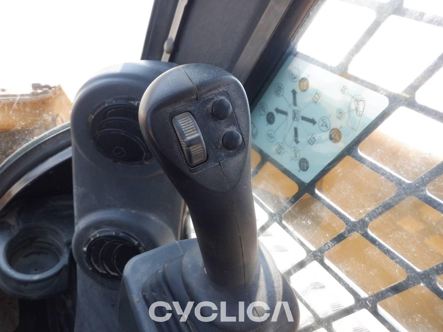 Skid steers  299D3 DY906120 - 11