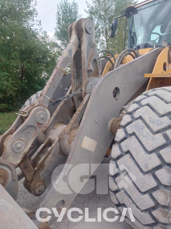 Wheel loaders  L220F 6### - 11