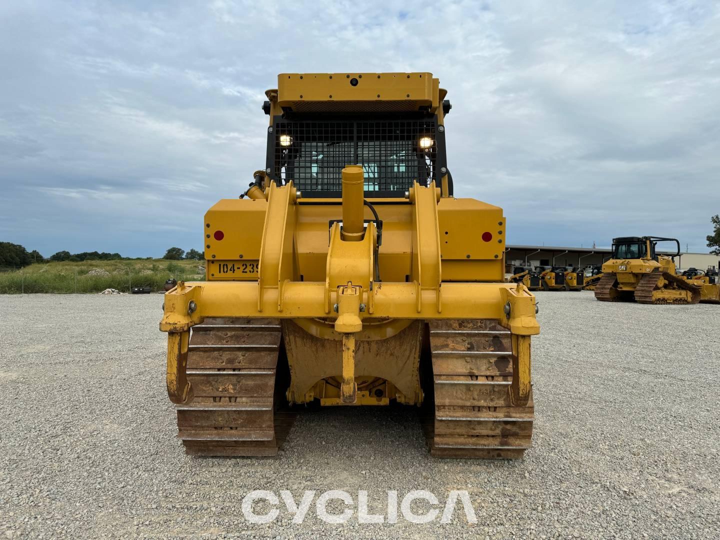 Bulldozers et tracteurs à chenilles  D6T MB500361 - 12