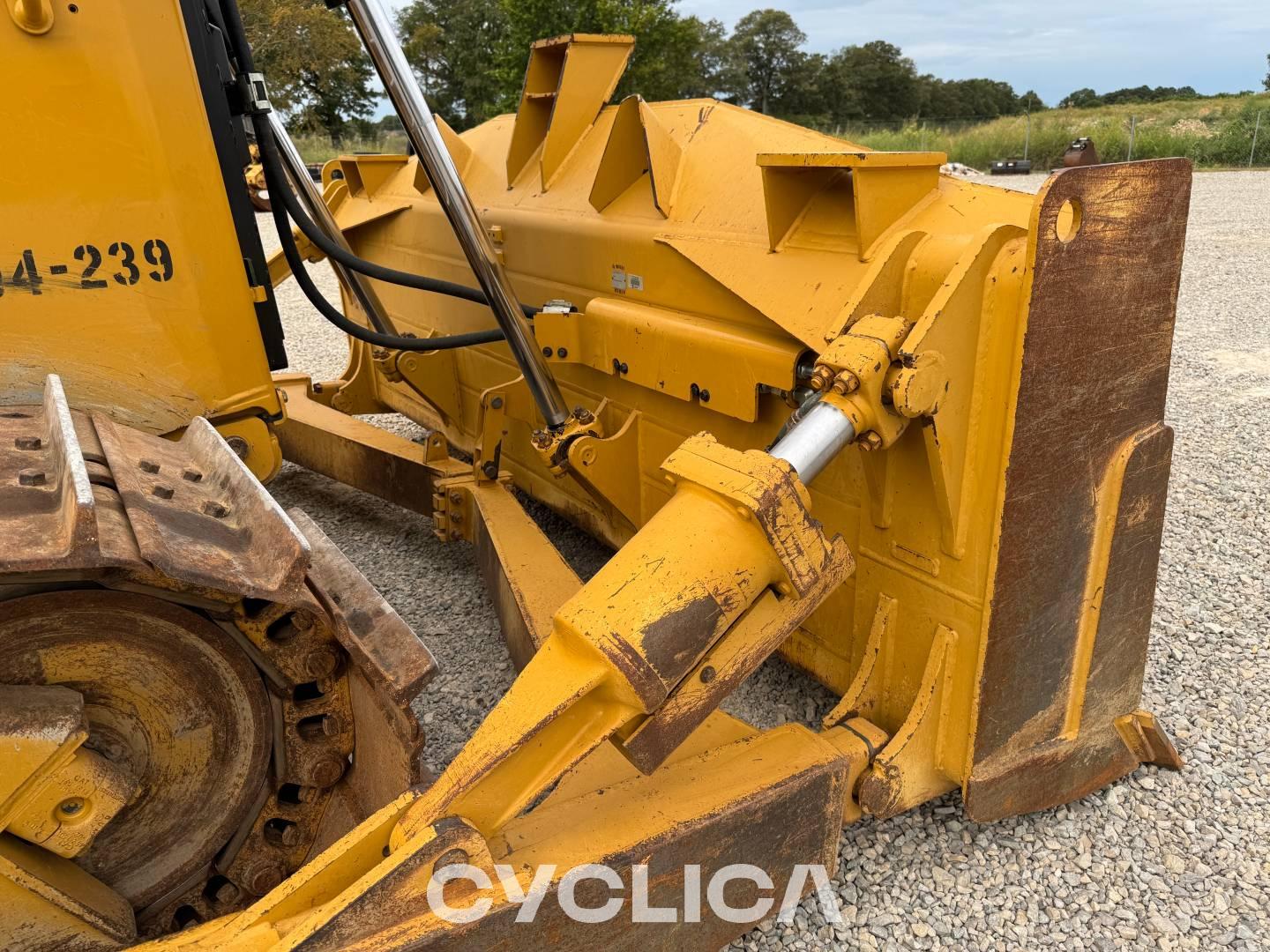 Bulldozers et tracteurs à chenilles  D6T MB500361 - 19