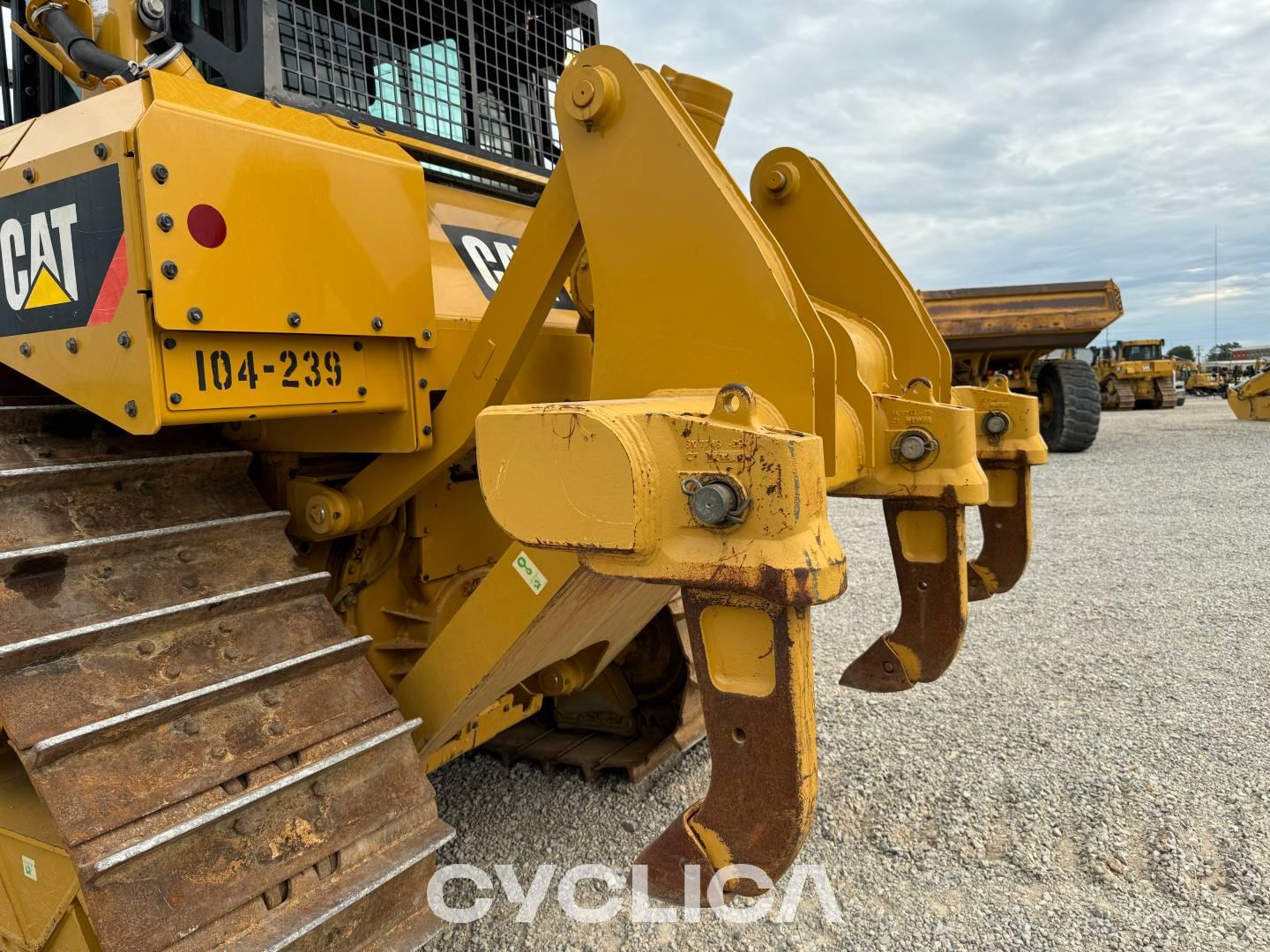 Bulldozers y tractores de cadenas  D6T MB500361 - 22