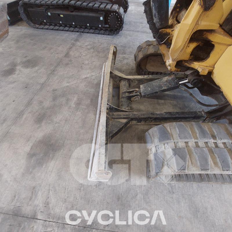 Excavadoras de cadenas  305.5 E2 CR503### - 6