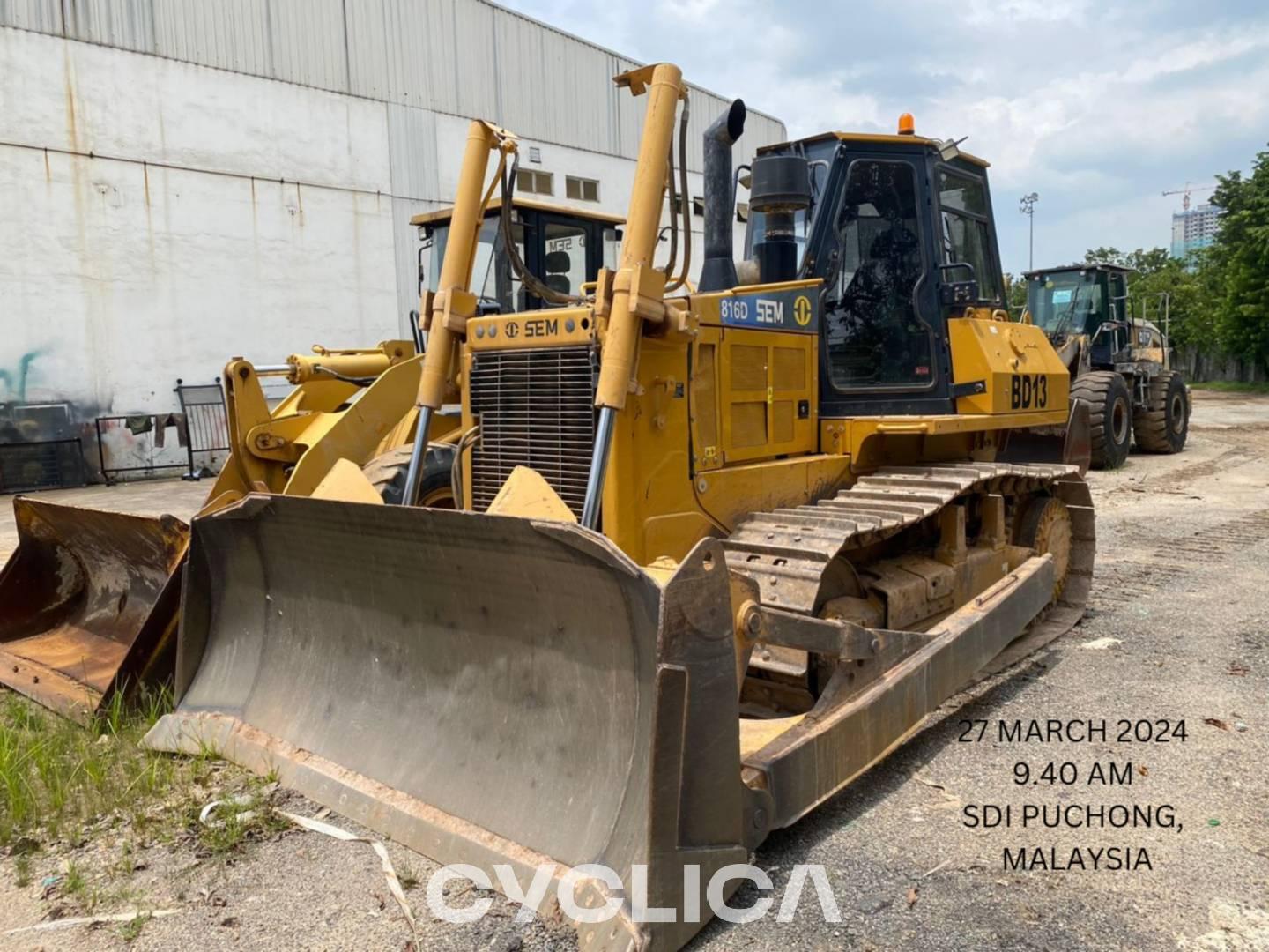 Bulldozers y tractores de cadenas  SEM816D S8N02471 - 1