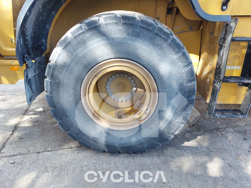 Wheel loaders  962M JYD10438 - 18