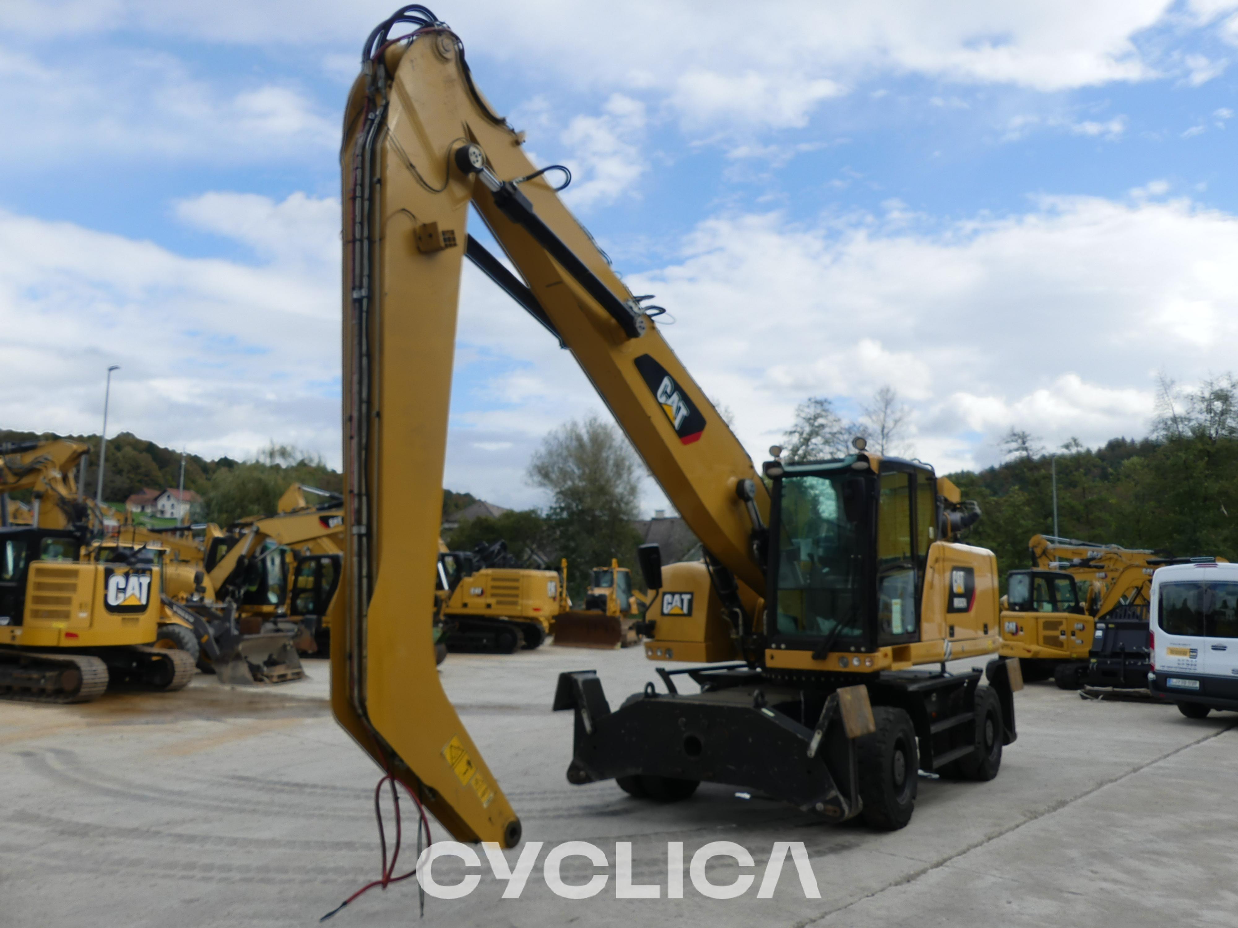 Excavadoras de ruedas  MH3024 FB700503 - 1