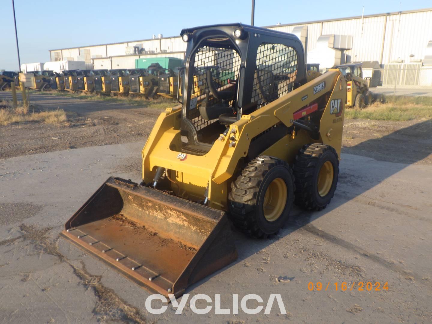 Skid steers  236D3 KXL01570 - 1