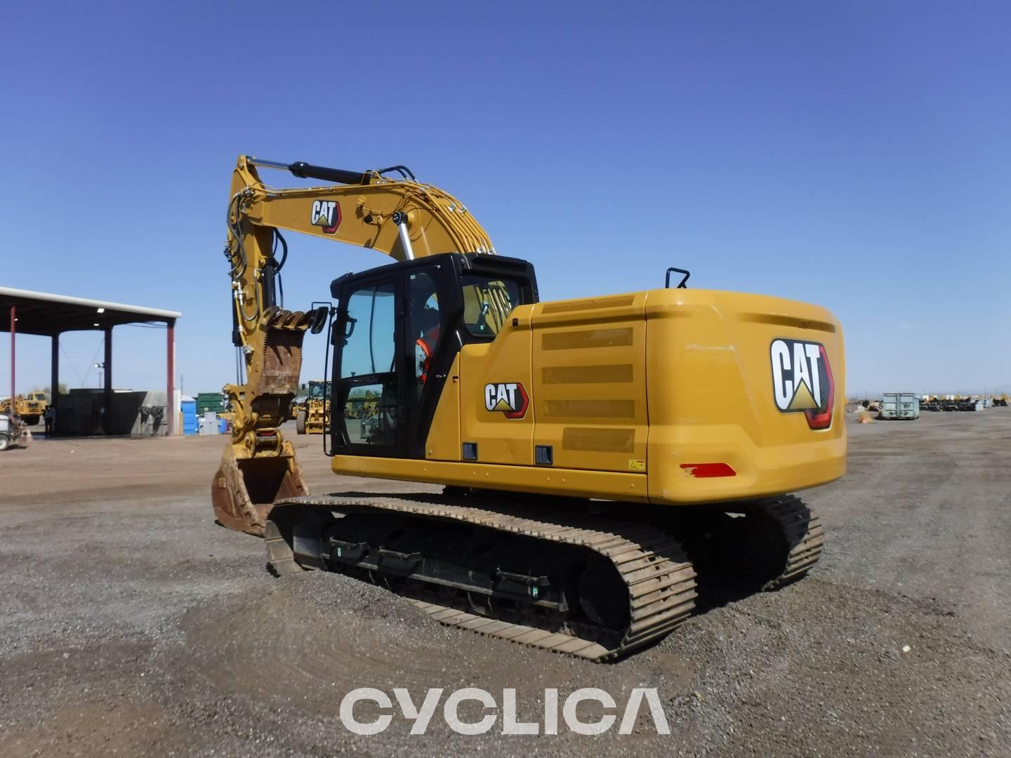 Crawler excavators  323-07 NDL10364 - 5