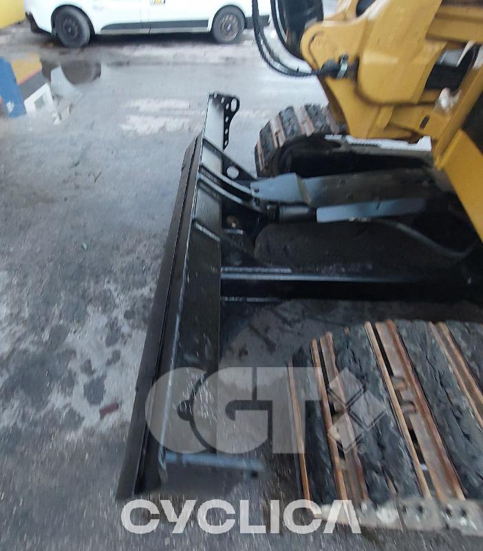 Eskavatorë me Zinxhirë  309 CR GW900260 - 9