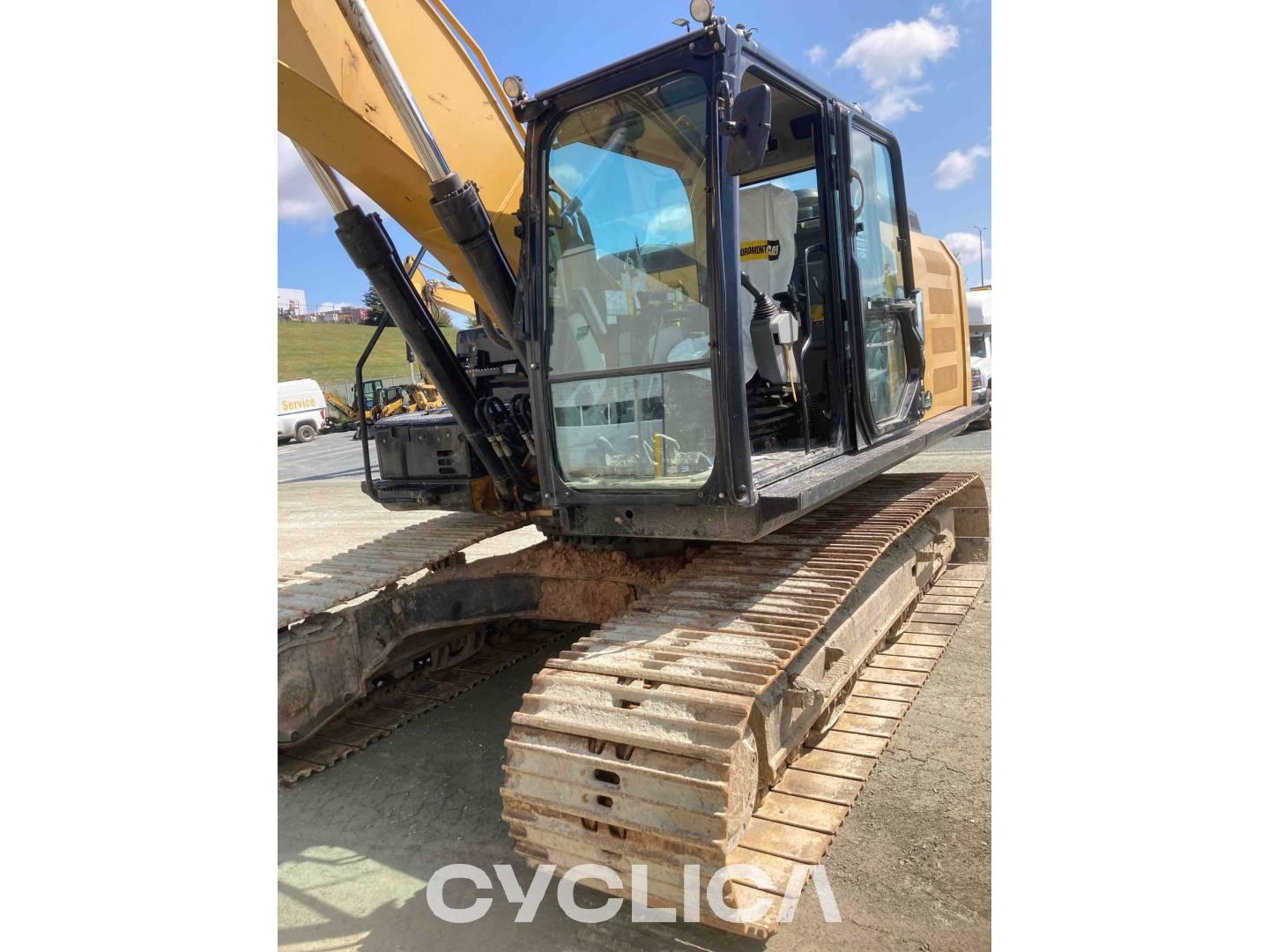 Crawler excavators  323FL YEJ00475 - 9