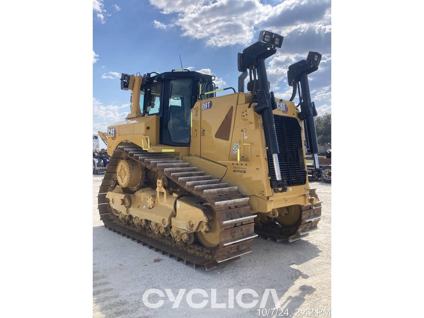 Bulldozers y tractores de cadenas  D8T AW401697 - 10