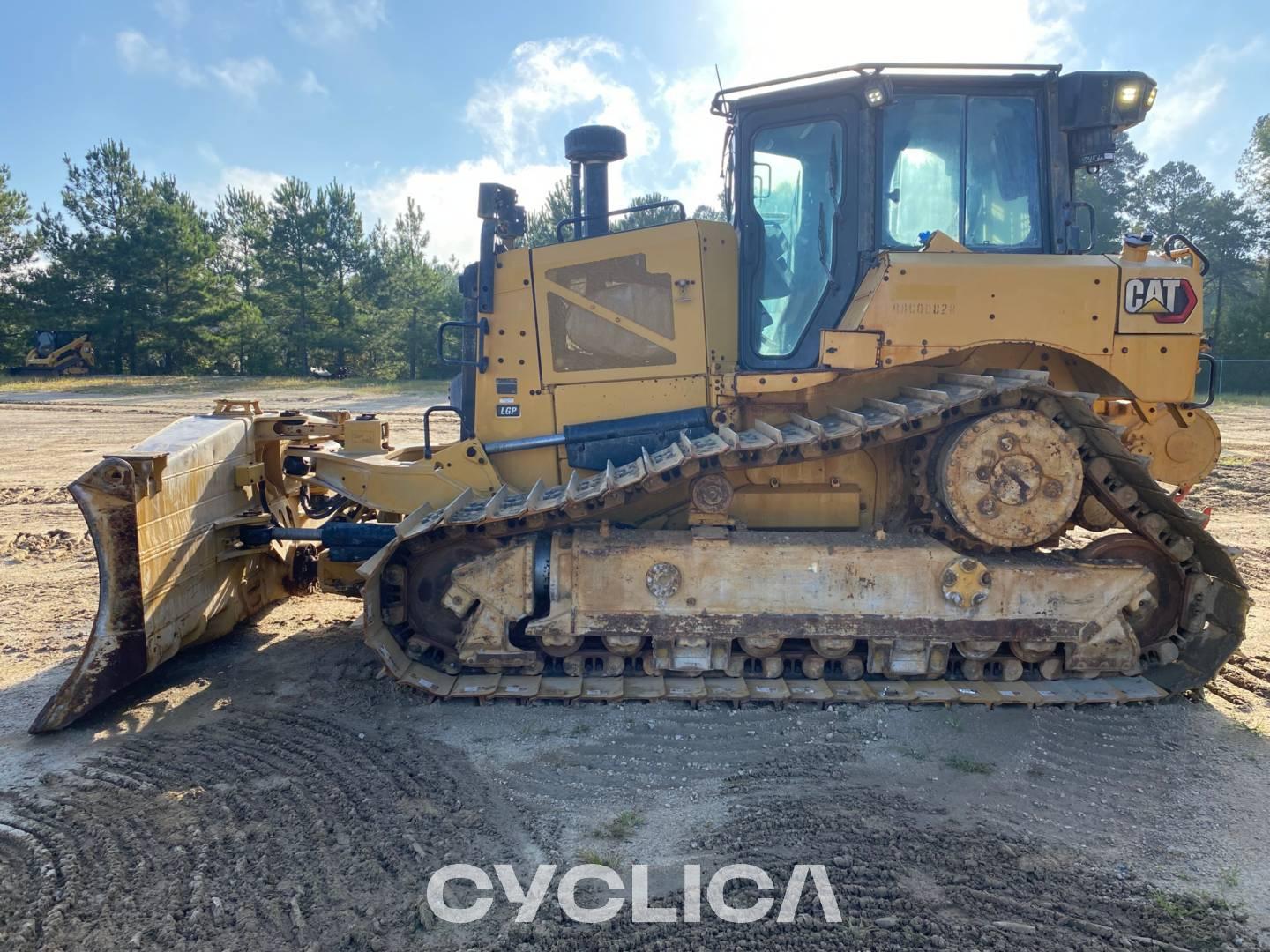 Bulldozers et tracteurs à chenilles  D6 RDC00828 - 15