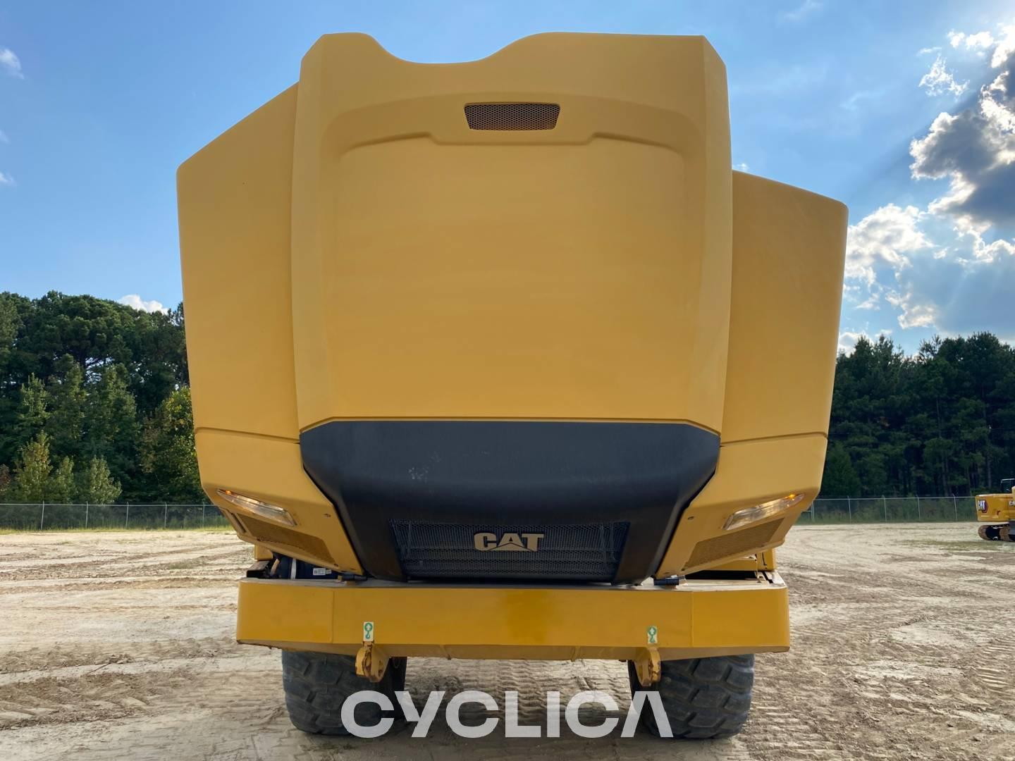 Dumper e autoarticolati  74504 3T602254 - 4