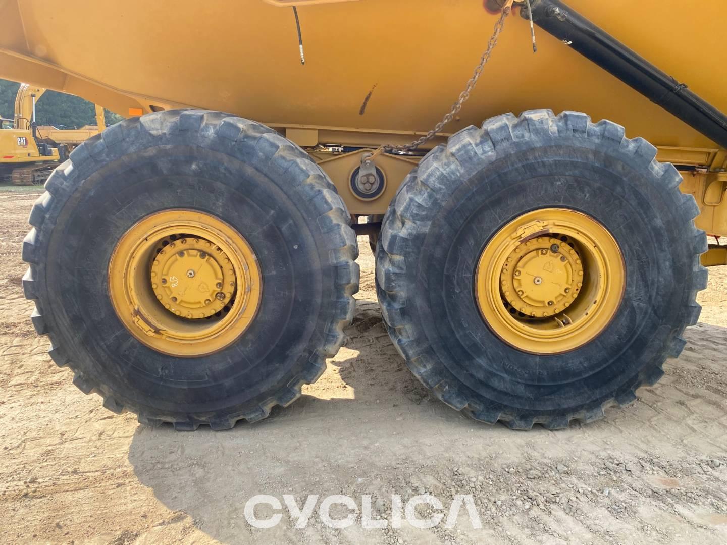 Dumpers y camiones articulados  74504 3T602254 - 12