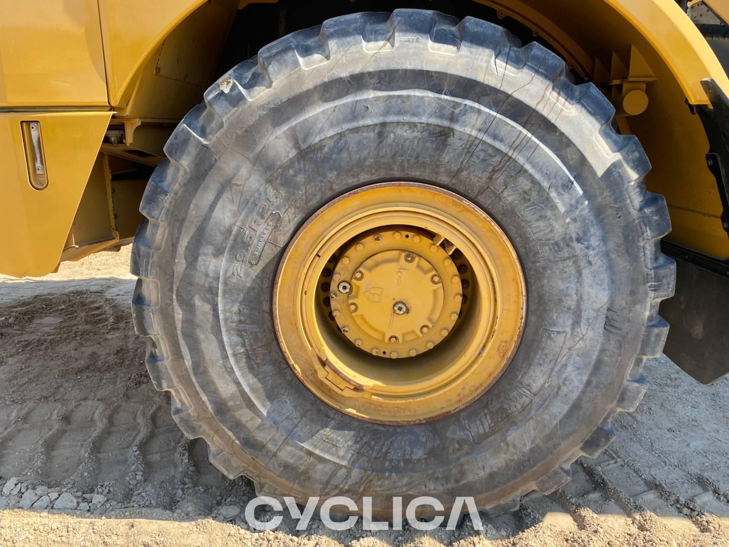 Dumpers y camiones articulados  745 3T602229 - 27