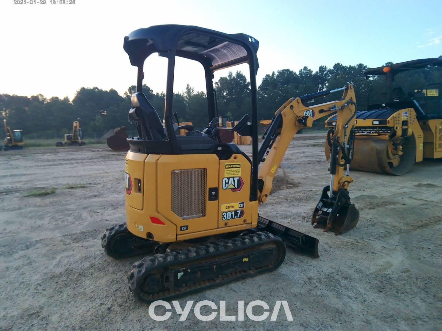 Crawler excavators  301.7 JH706927 - 22