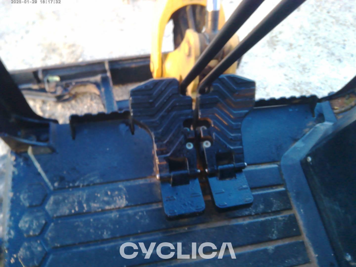 Crawler excavators  301.7 JH706927 - 31