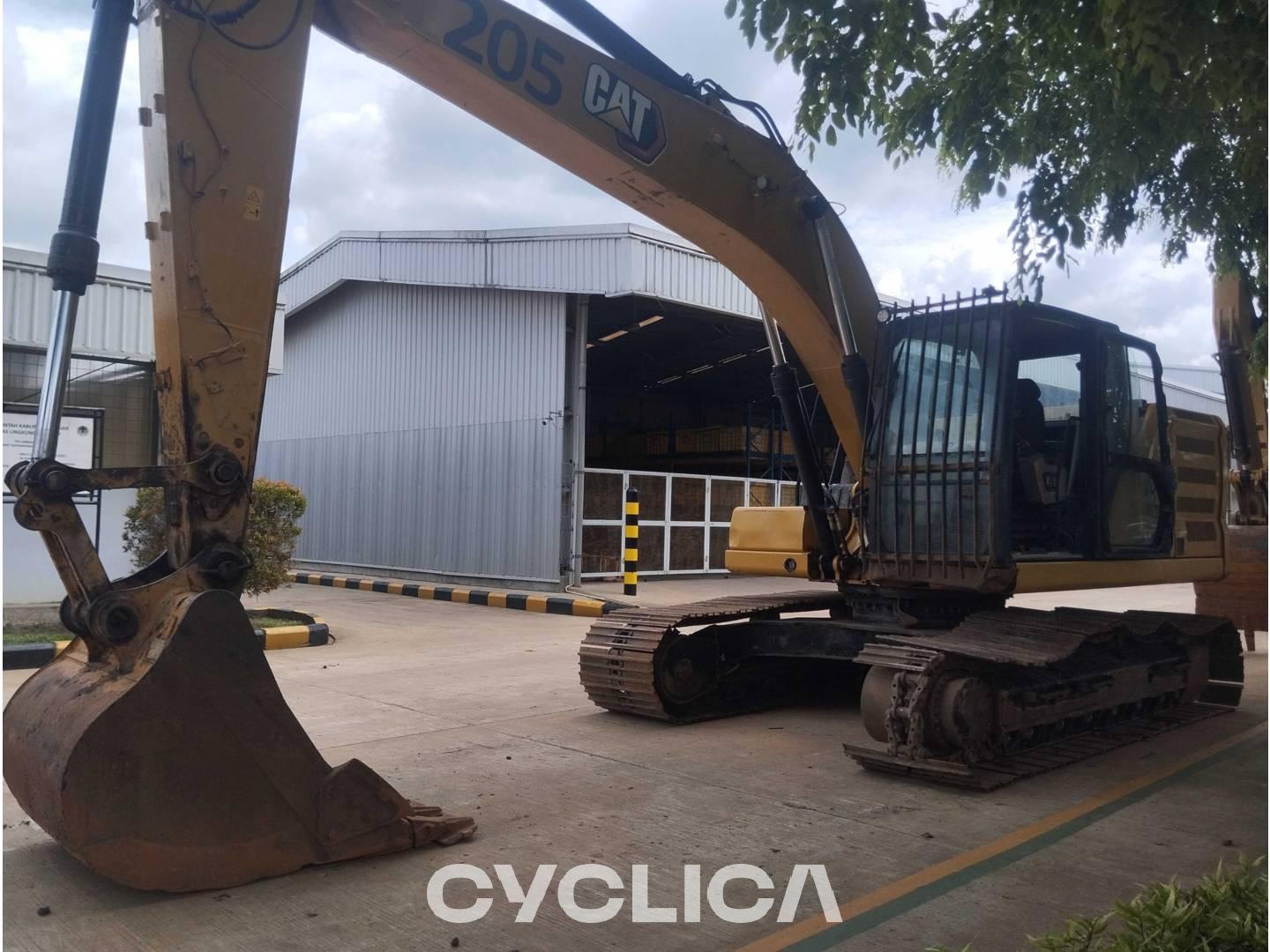 Crawler excavators  320-07 ZBN30584 - 4