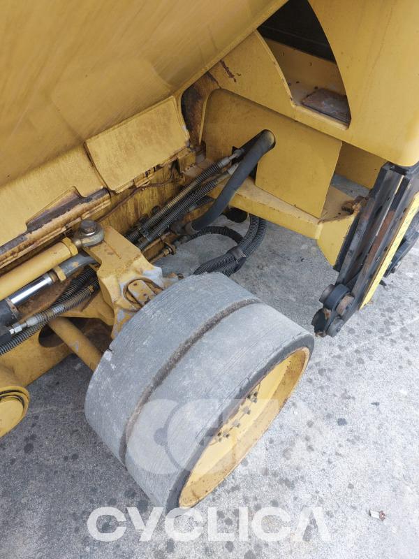 Paving  AP600F AP600114 - 11