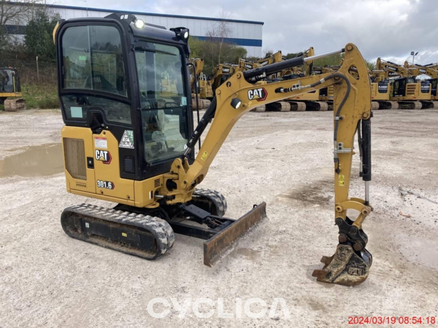 Crawler excavators  301.6-05 MY601966 - 18