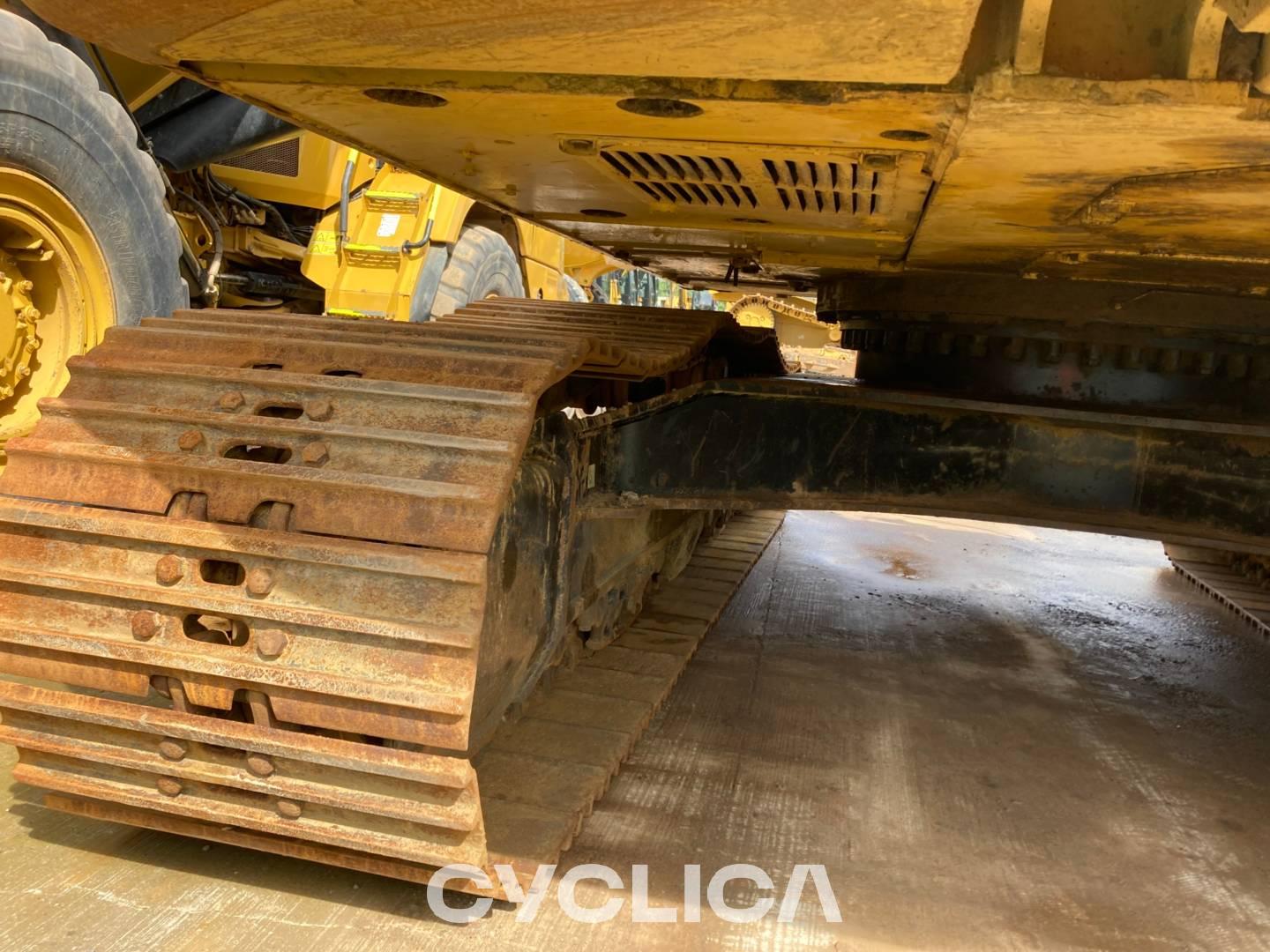 Crawler excavators  330FL WBA00193 - 16