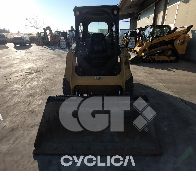 Skid steers  232D3 GJ500### - 3