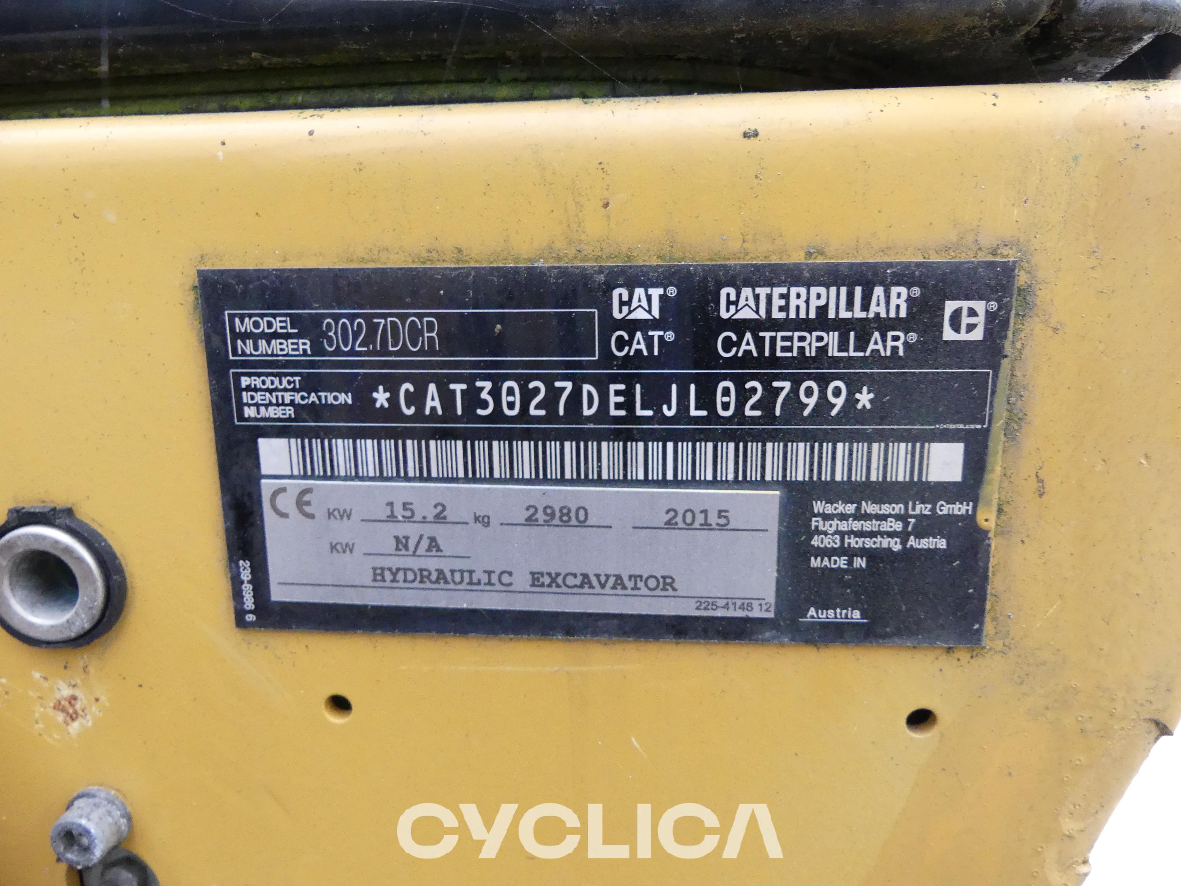 Escavadora de rastos  302.7D CR LJL02799 - 2