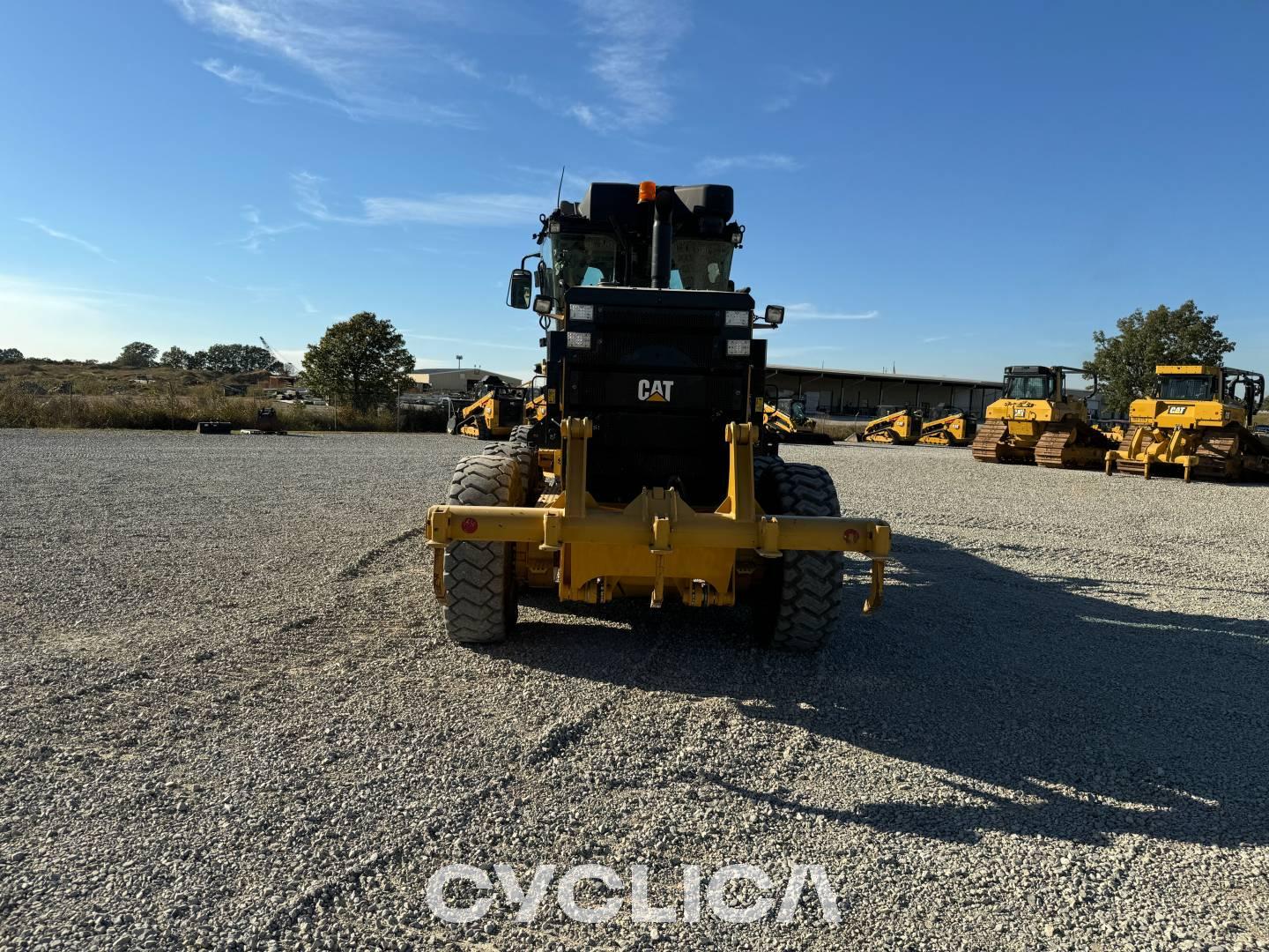 Motor grader  12014AWD Y9D00207 - 12