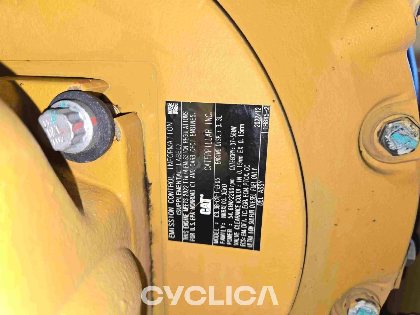 Escavadora de rastos  31007 GWT03212 - 9