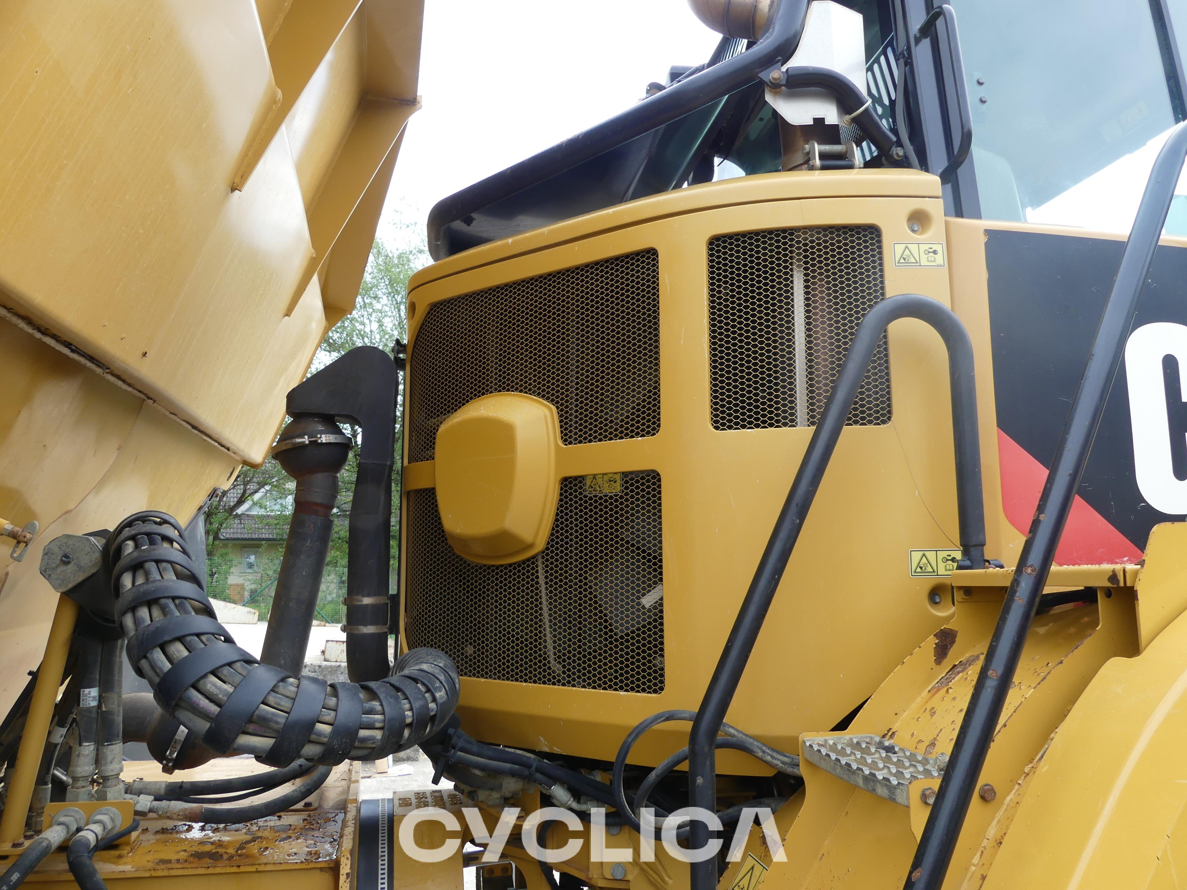 Dumpers e caminhões articulados  730C2 2T400208 - 11