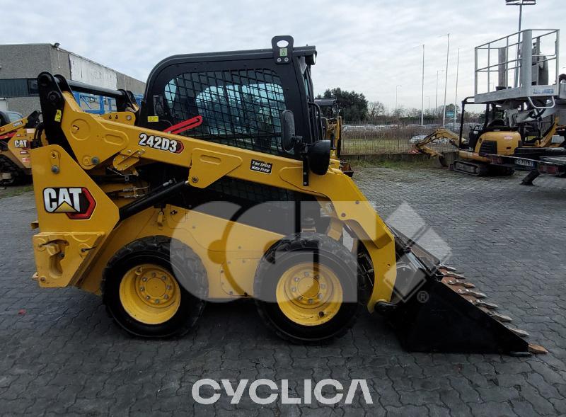 Skid steers  242D3 ME600620 - 2