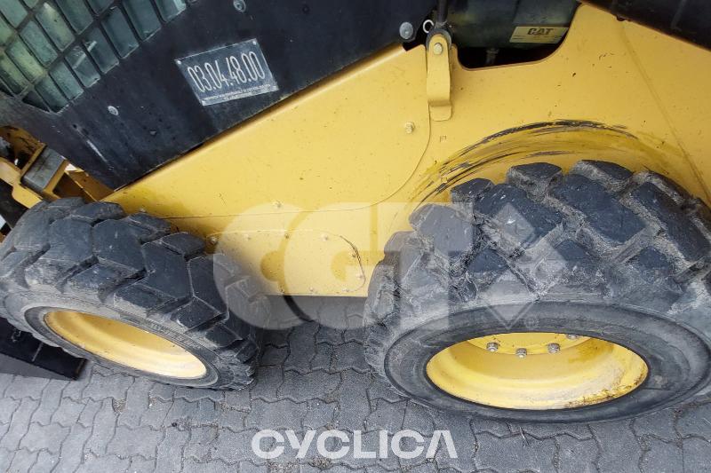 Skid steers  242D3 ME600618 - 10