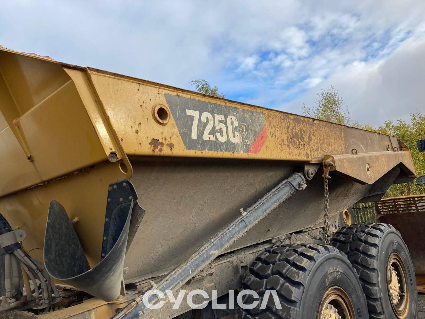 Dumpers e caminhões articulados  725C2 2T300413 - 28