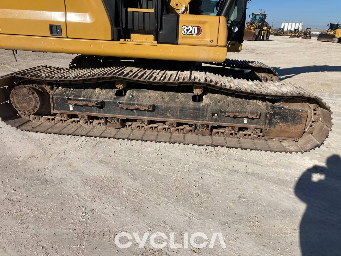 Crawler excavators  320-07 HEX20257 - 9