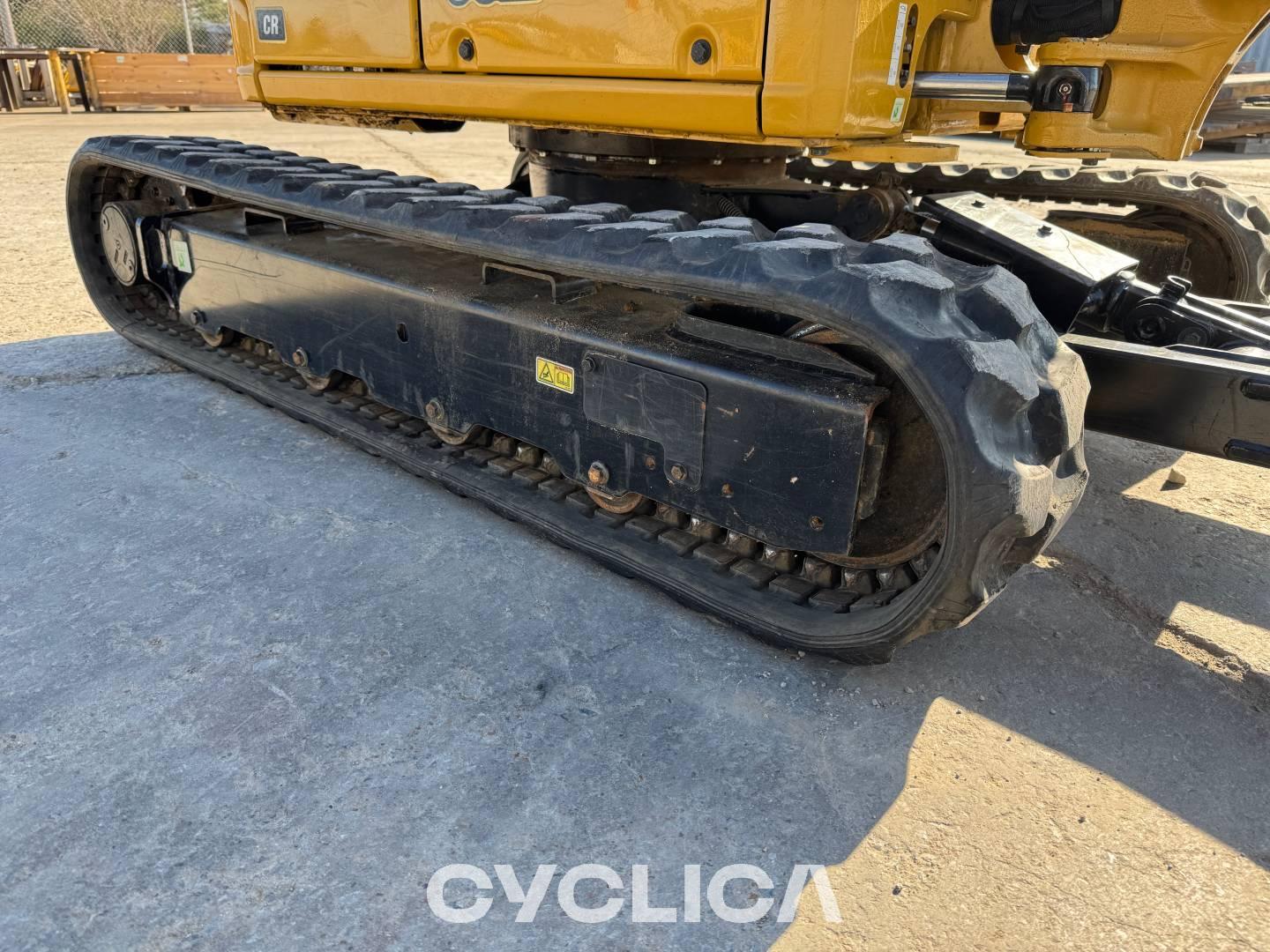 Crawler excavators  30205CR RHM04214 - 21