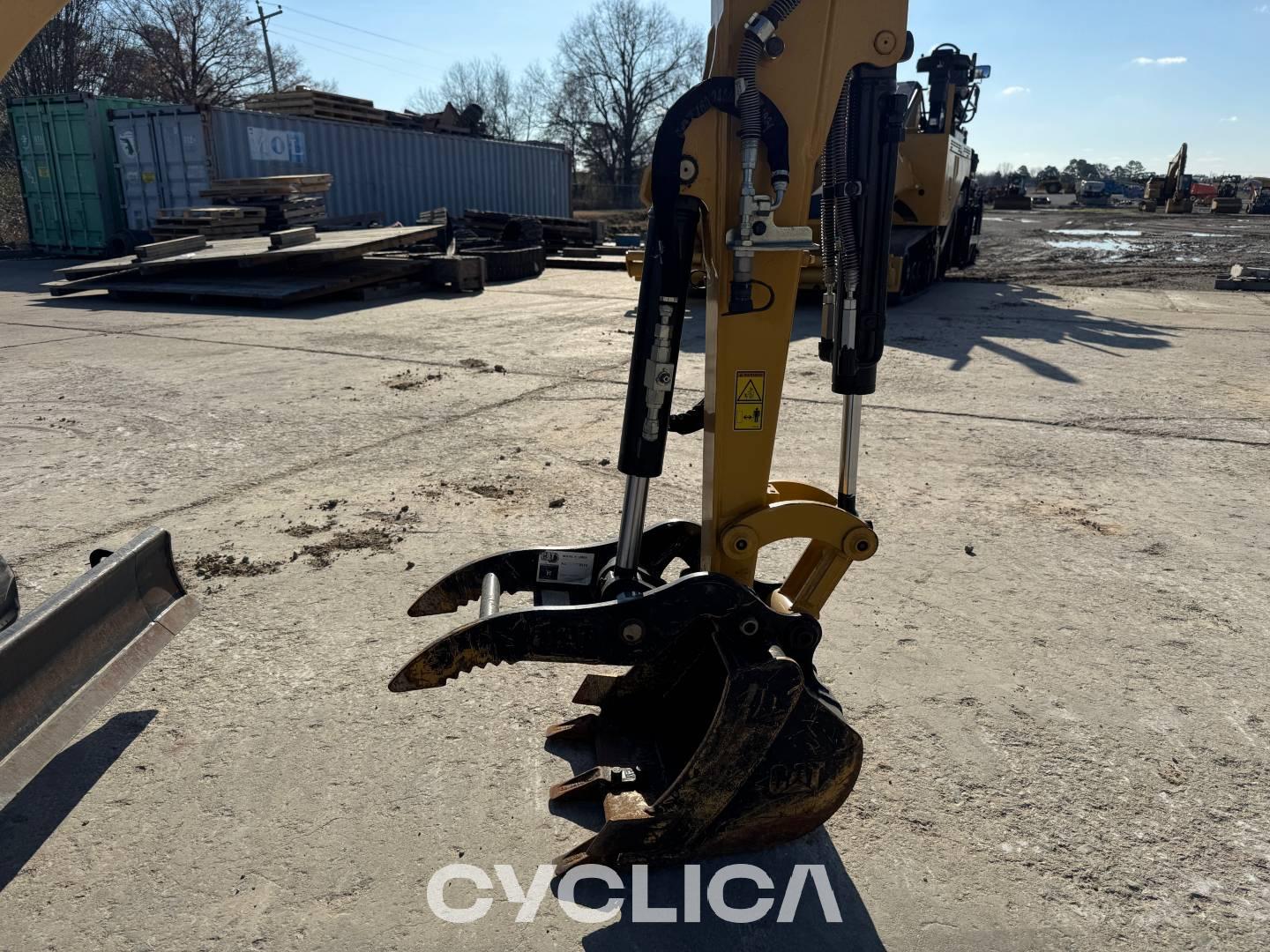 Crawler excavators  30205CR RHM04214 - 28